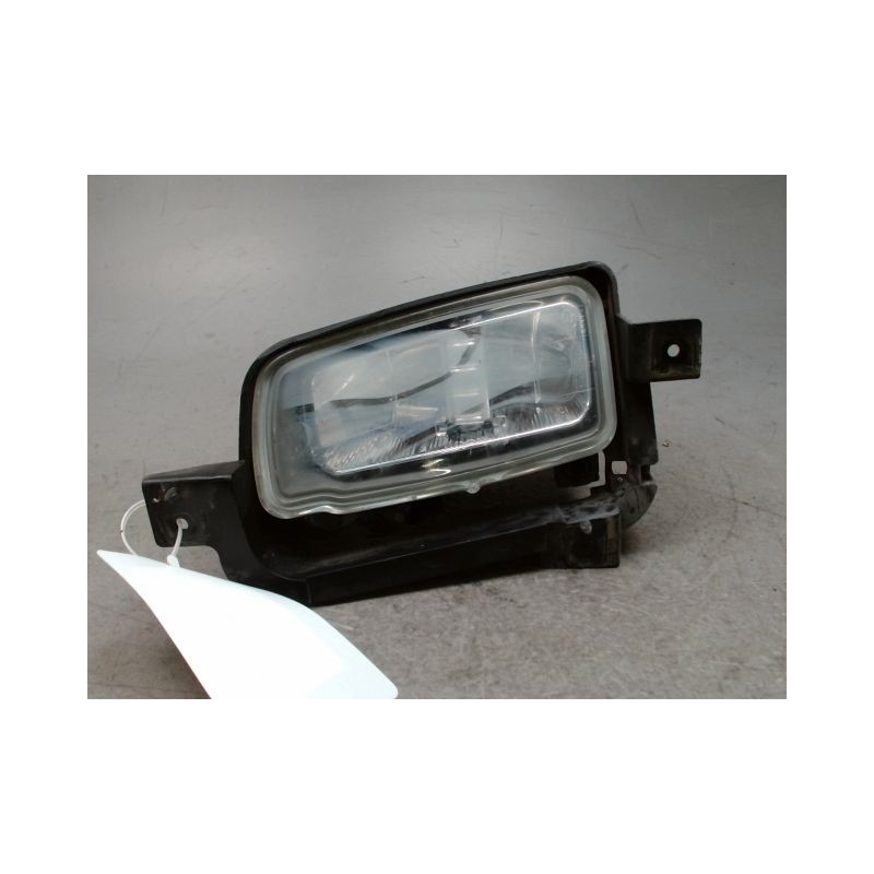 PHARE ANTIBROUILLARD AVANT GAUCHE FORD B-MAX