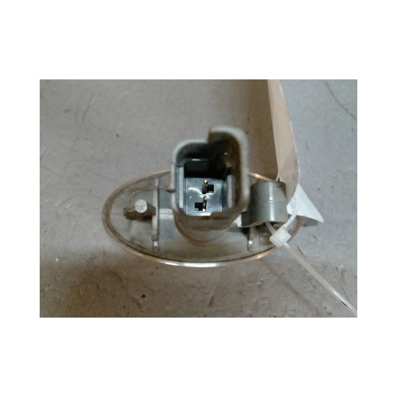 REPETITEUR AILE DROIT CITROEN C3 2005-