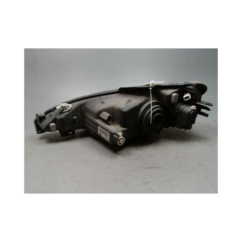 PHARE DROIT PEUGEOT 206 5P