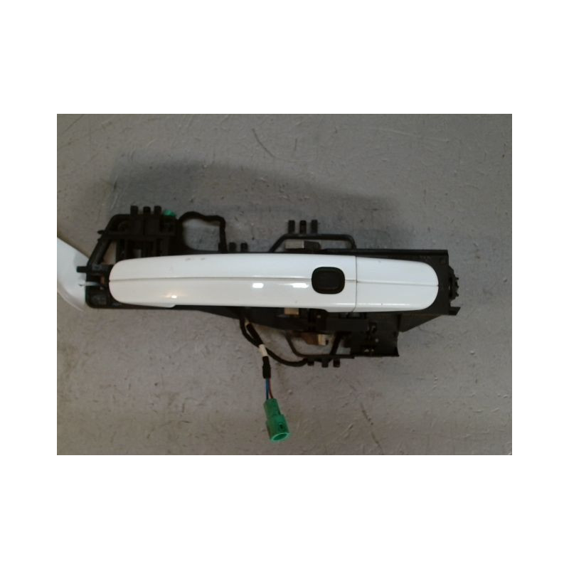 POIGNEE EXTERIEURE PORTE AVANT DROIT FORD KUGA -2008