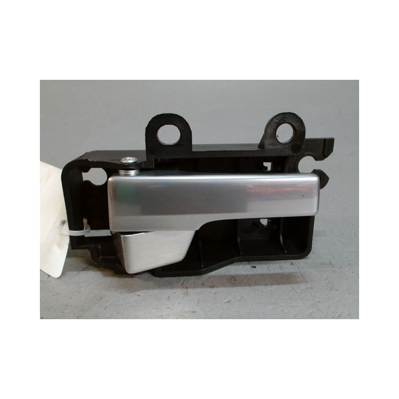 POIGNEE INTERIEURE PORTE AVANT DROIT FORD KUGA -2008