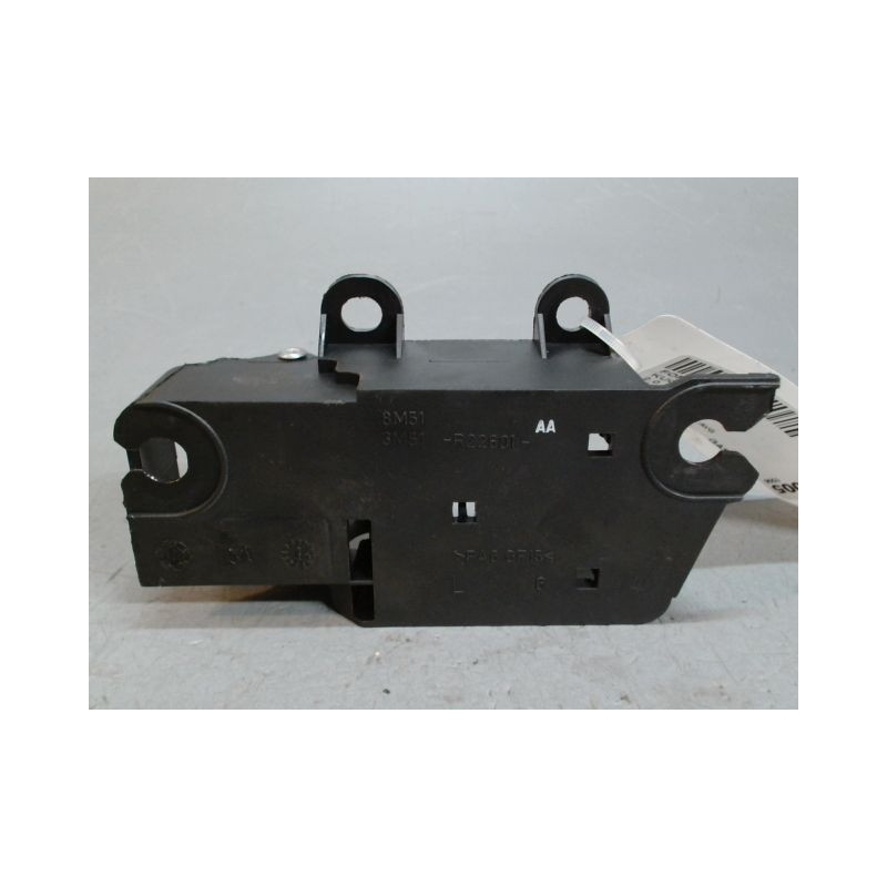 POIGNEE INTERIEURE PORTE AVANT GAUCHE FORD KUGA -2008