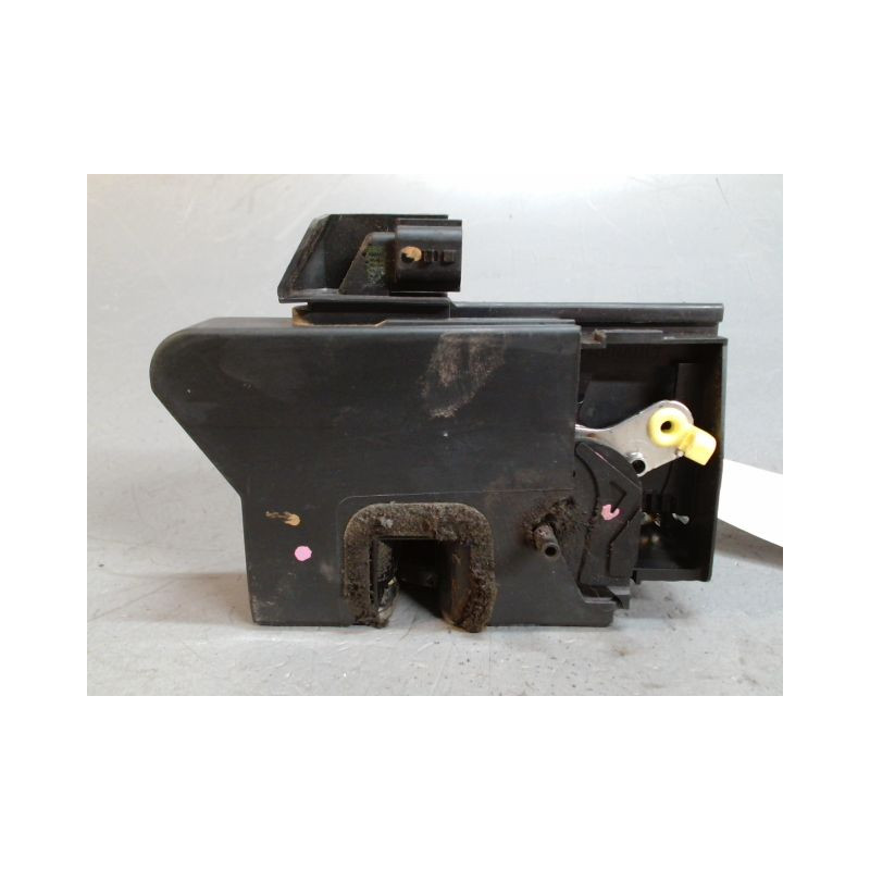 SYSTEME CONDAMNATION ARRIERE GAUCHE DACIA DUSTER