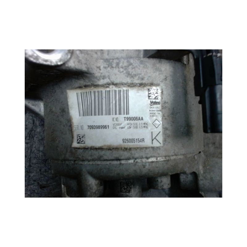 COMPRESSEUR AIR CONDITIONNE DACIA DUSTER