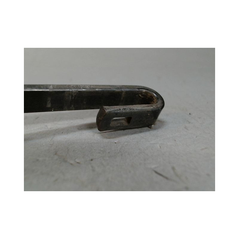 BRAS ESSUIE-GLACE AVANT DROIT TOYOTA YARIS 2005-