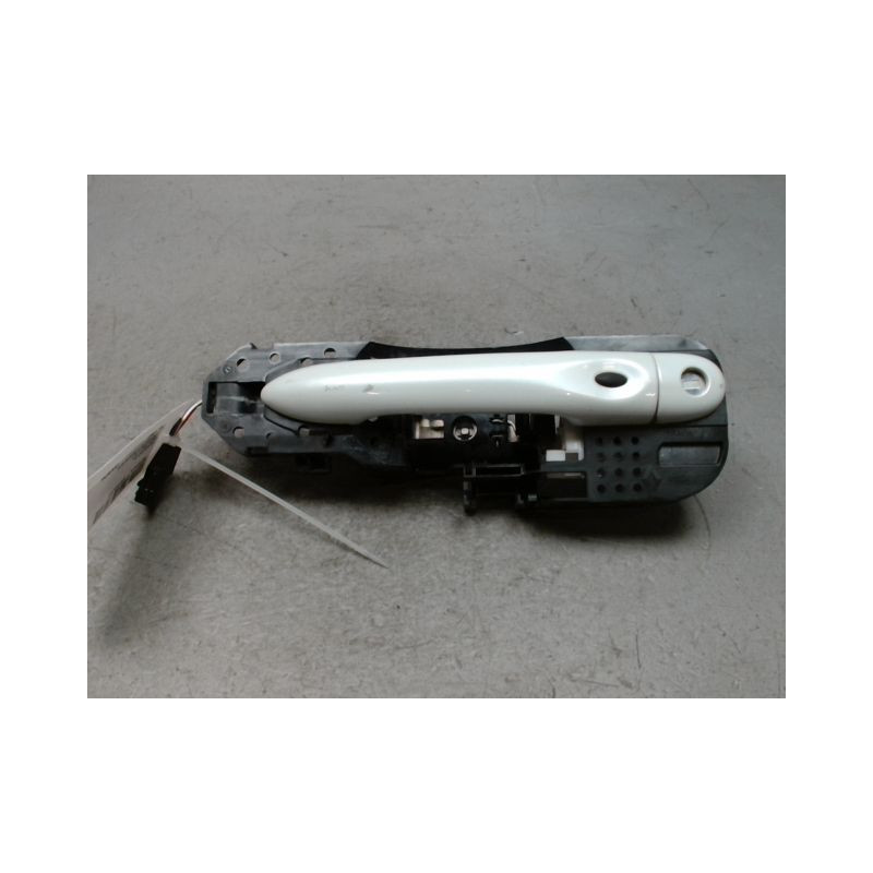 POIGNEE EXTERIEURE PORTE AVANT GAUCHE RENAULT MEGANE