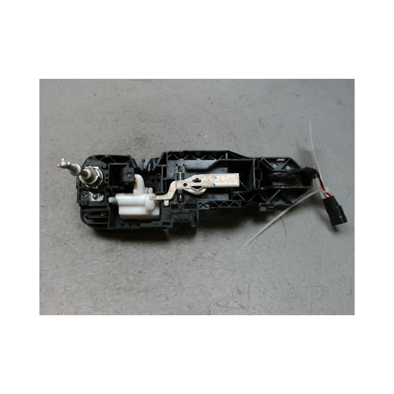 POIGNEE EXTERIEURE PORTE AVANT GAUCHE RENAULT MEGANE