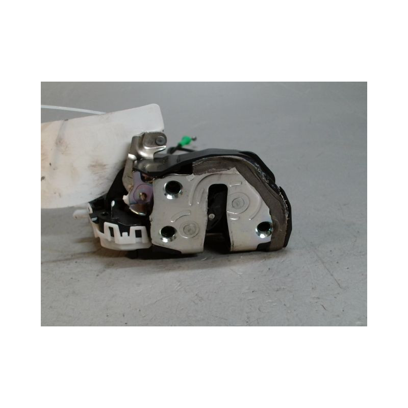 SYSTEME CONDAMNATION ARRIERE GAUCHE TOYOTA YARIS