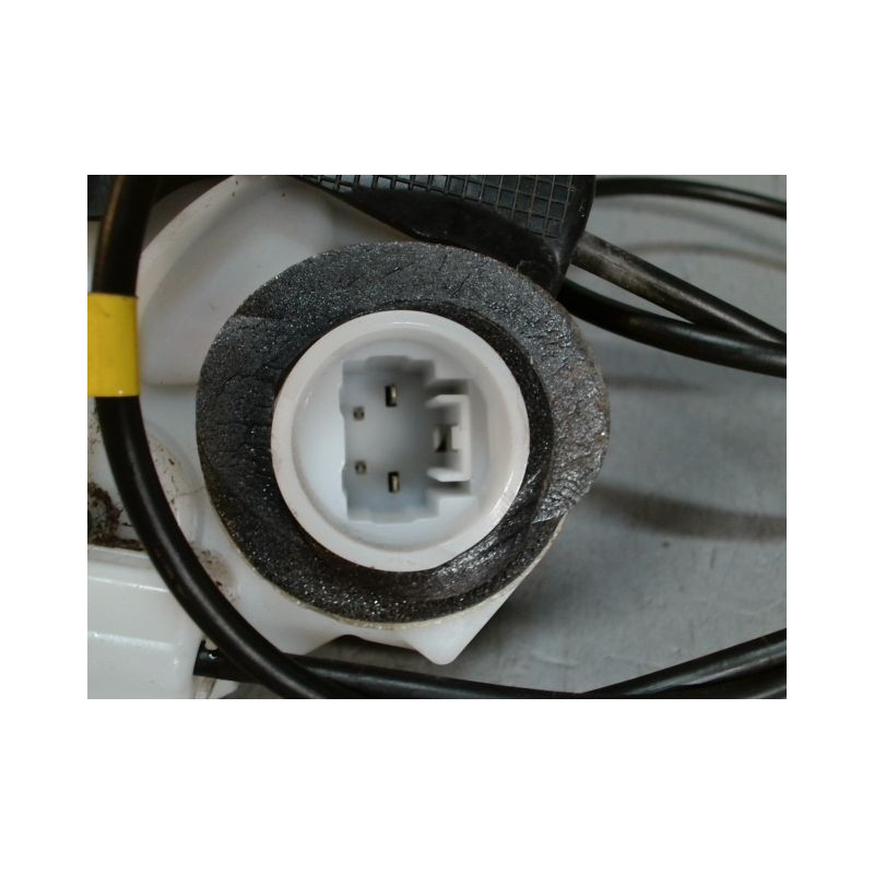 SYSTEME CONDAMNATION ARRIERE GAUCHE TOYOTA YARIS