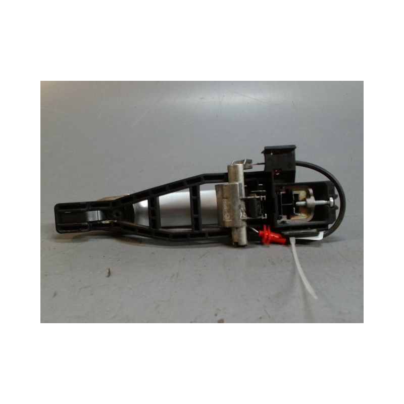 POIGNEE EXTERIEURE PORTE ARRIERE DROIT FORD MONDEO