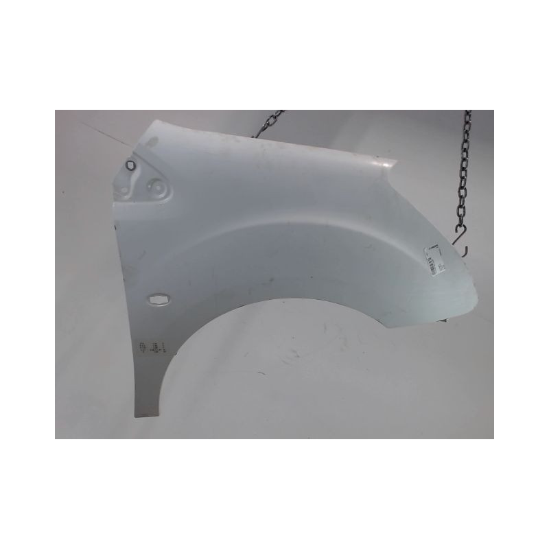 AILE AVANT DROIT CITROEN BERLINGO