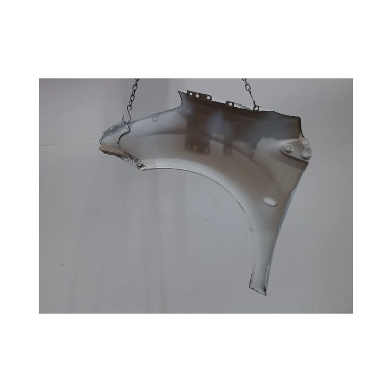 AILE AVANT DROIT CITROEN BERLINGO