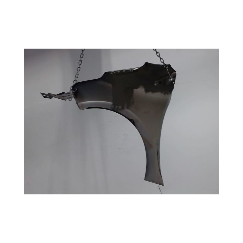 AILE AVANT DROIT PEUGEOT 208