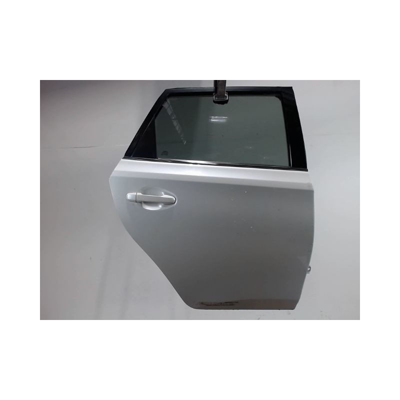 PORTE ARRIERE DROIT TOYOTA AURIS