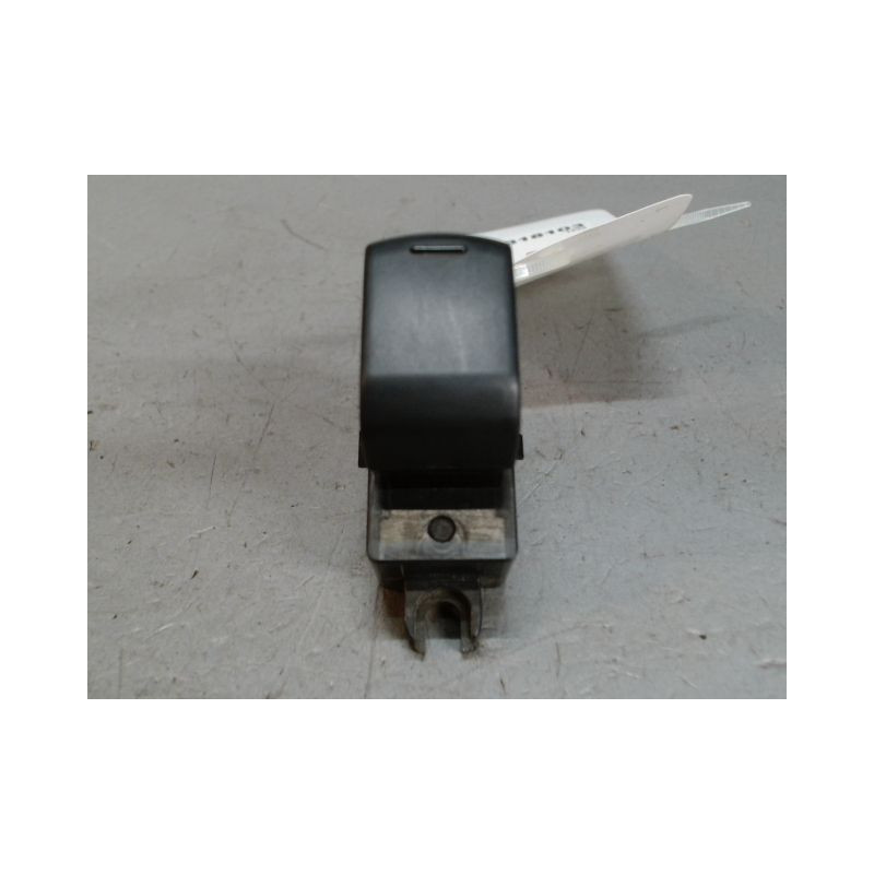 COMMANDE LEVE-GLACE PORTE ARD NISSAN NOTE
