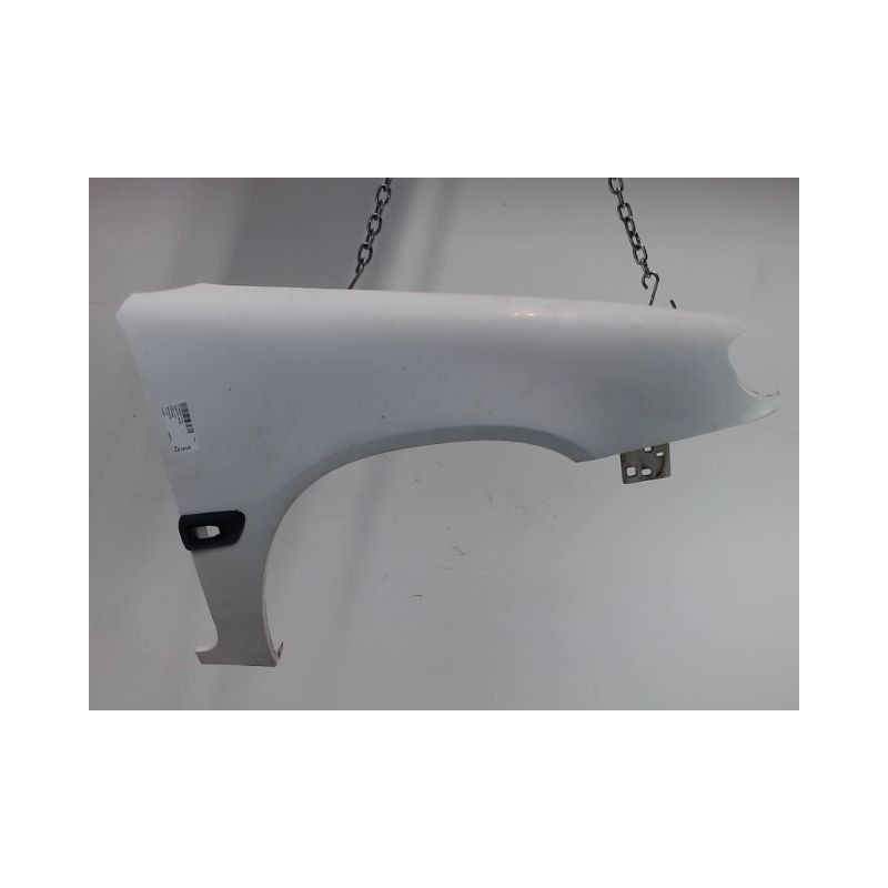 AILE AVANT DROIT CITROEN SAXO -99