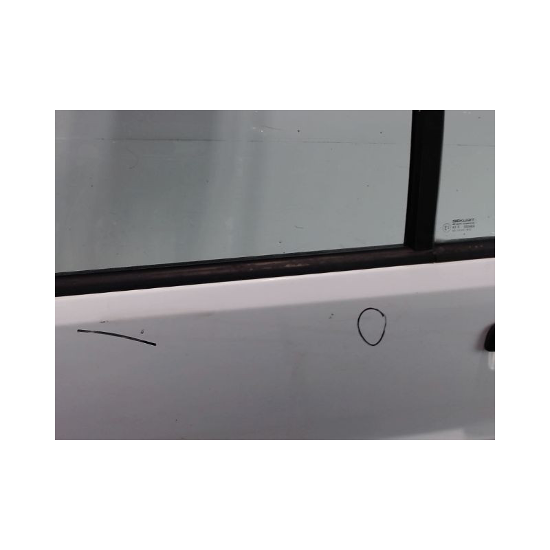 PORTE ARRIERE GAUCHE CITROEN SAXO -99