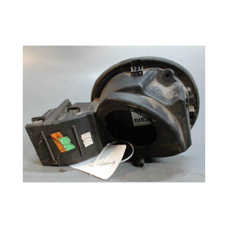 VOLET DE TRAPPE CARBURANT RENAULT CLIO