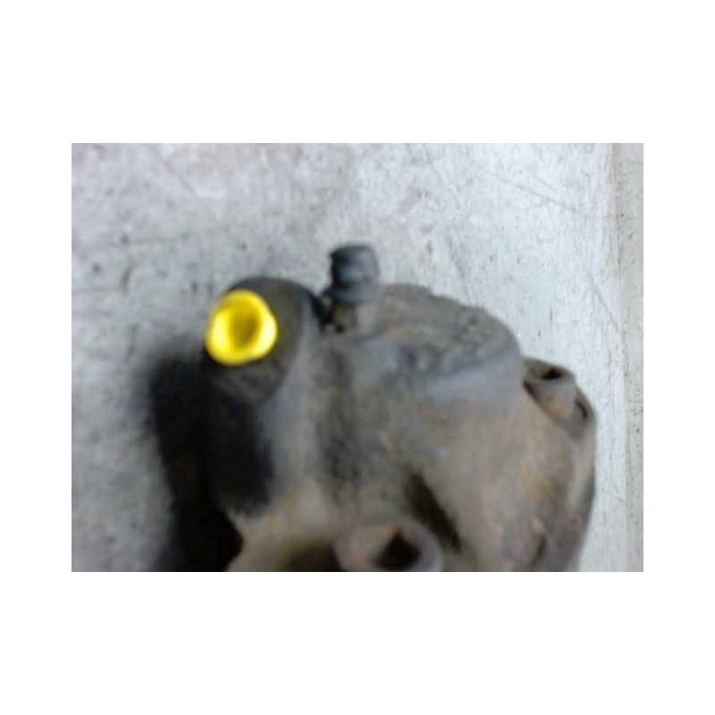 ETRIER DE FREIN AVANT DROIT RENAULT TWINGO PH.3 2000-2007