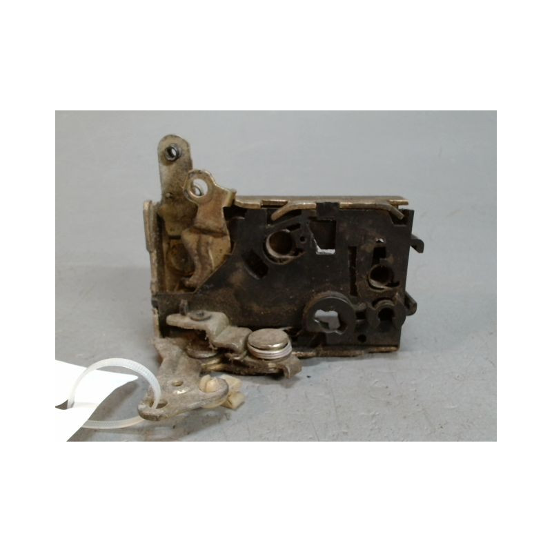 SYSTEME CONDAMNATION AVANT GAUCHE PEUGEOT 205 87-98