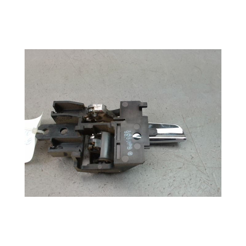 POIGNEE INTERIEURE PORTE AVANT GAUCHE PEUGEOT 4008