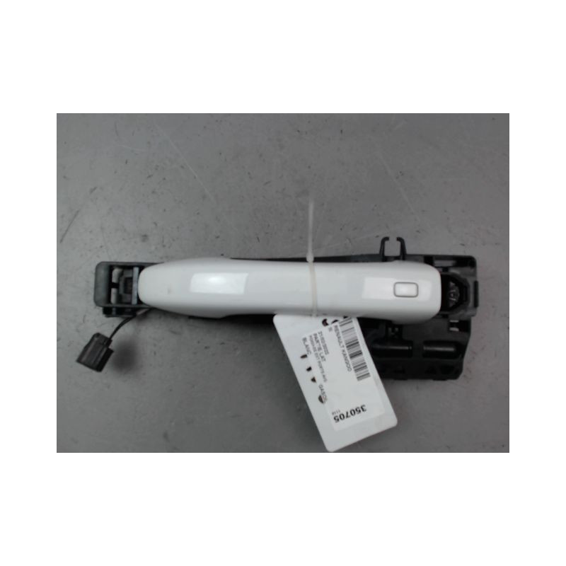 POIGNEE EXTERIEURE PORTE AVANT GAUCHE RENAULT KANGOO