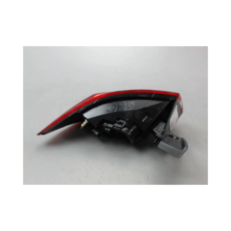 FEU ARRIERE DROIT RENAULT CLIO IV Phase 1 2012-...