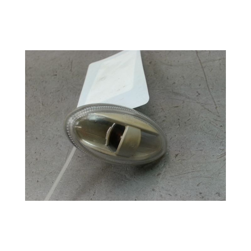 REPETITEUR AILE DROIT PEUGEOT PARTNER TEPEE II Phase 1 (B9) 2008-2012