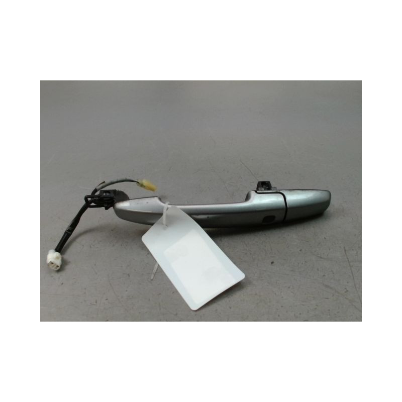 POIGNEE EXTERIEURE PORTE AVANT DROIT SUZUKI SWIFT