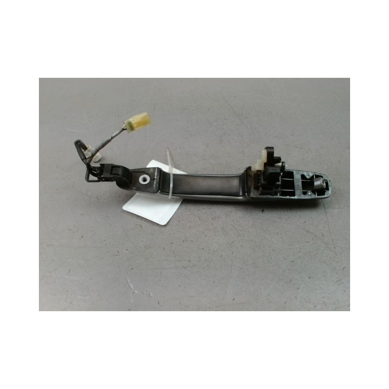 POIGNEE EXTERIEURE PORTE AVANT DROIT SUZUKI SWIFT