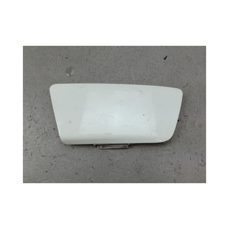 OBTURATEUR COUVRE CROCHET DE BOUCLIER AV OPEL ZAFIRA 2006-