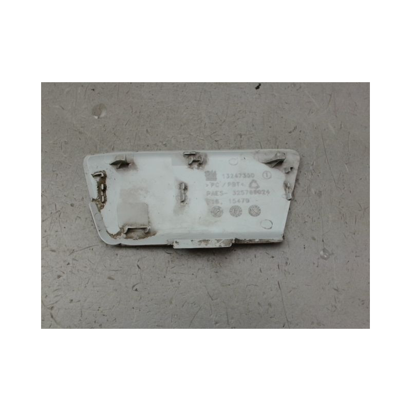 OBTURATEUR COUVRE CROCHET DE BOUCLIER AV OPEL ZAFIRA 2006-