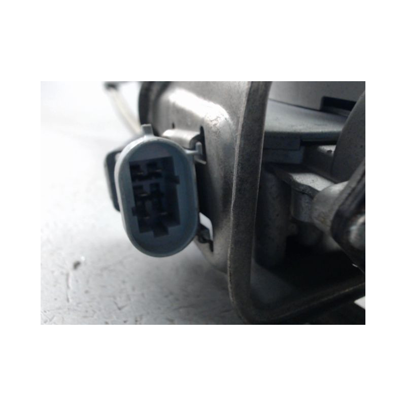 MECANISME ESSUIE-GLACE AVANT IVECO 35C13