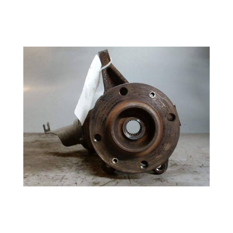 PIVOT AVANT GAUCHE PEUGEOT 206 5P