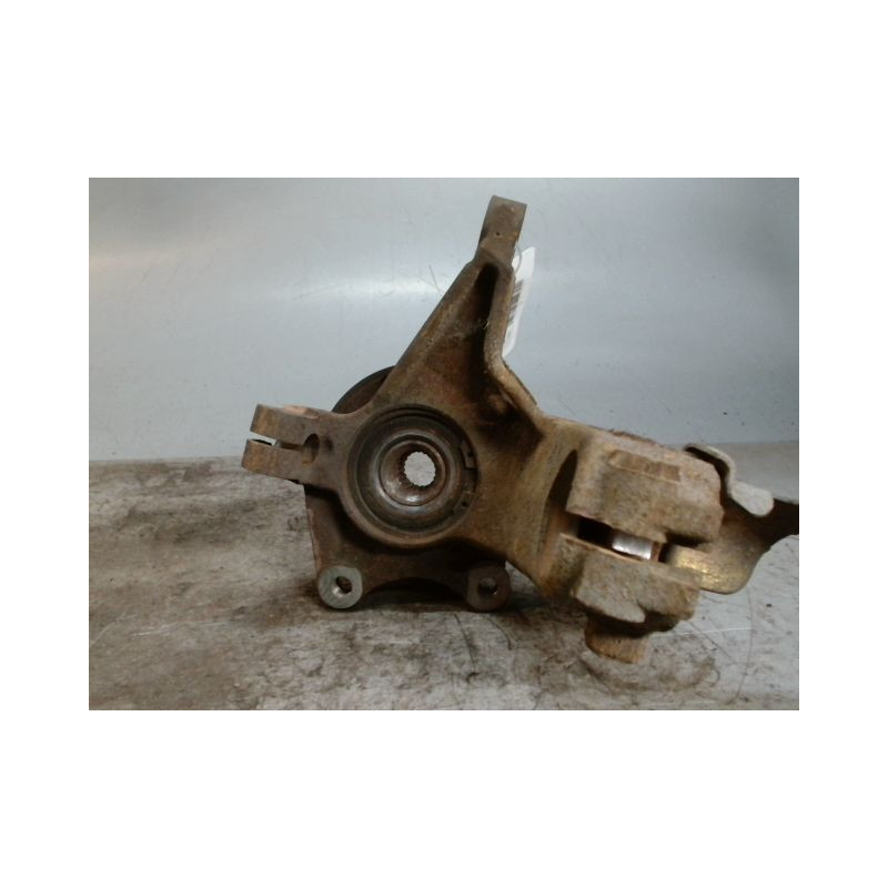 PIVOT AVANT GAUCHE PEUGEOT 206 5P