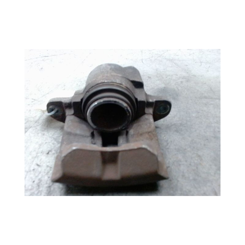 ETRIER DE FREIN AVANT DROIT RENAULT CLIO II PH.2 01-06