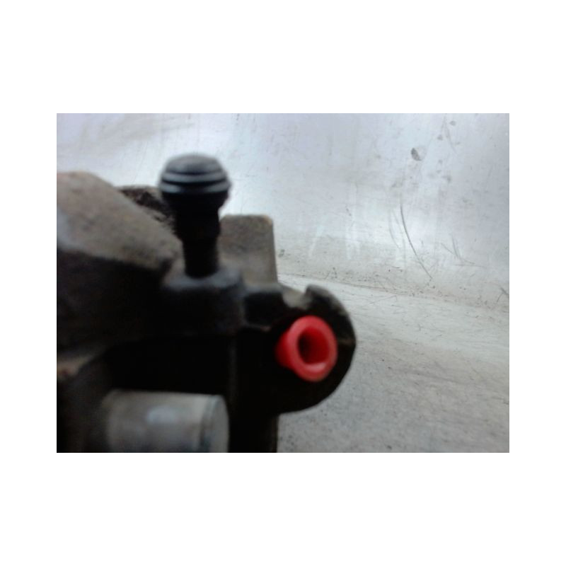 ETRIER DE FREIN AVANT GAUCHE FORD FIESTA 2005-