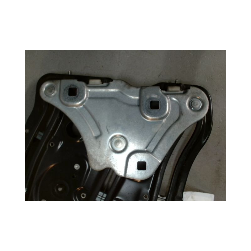 MECANISME+MOTEUR LEVE GLACE AILE ARRIERE DROIT RENAULT MEGANE