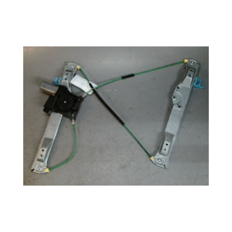 MECANISME+MOTEUR LEVE-GLACE AVANT DROIT OPEL CORSA 06-09