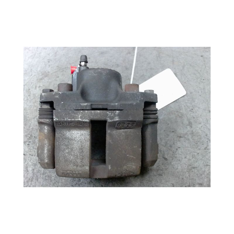 ETRIER DE FREIN AVANT DROIT RENAULT TWINGO 2 2010-