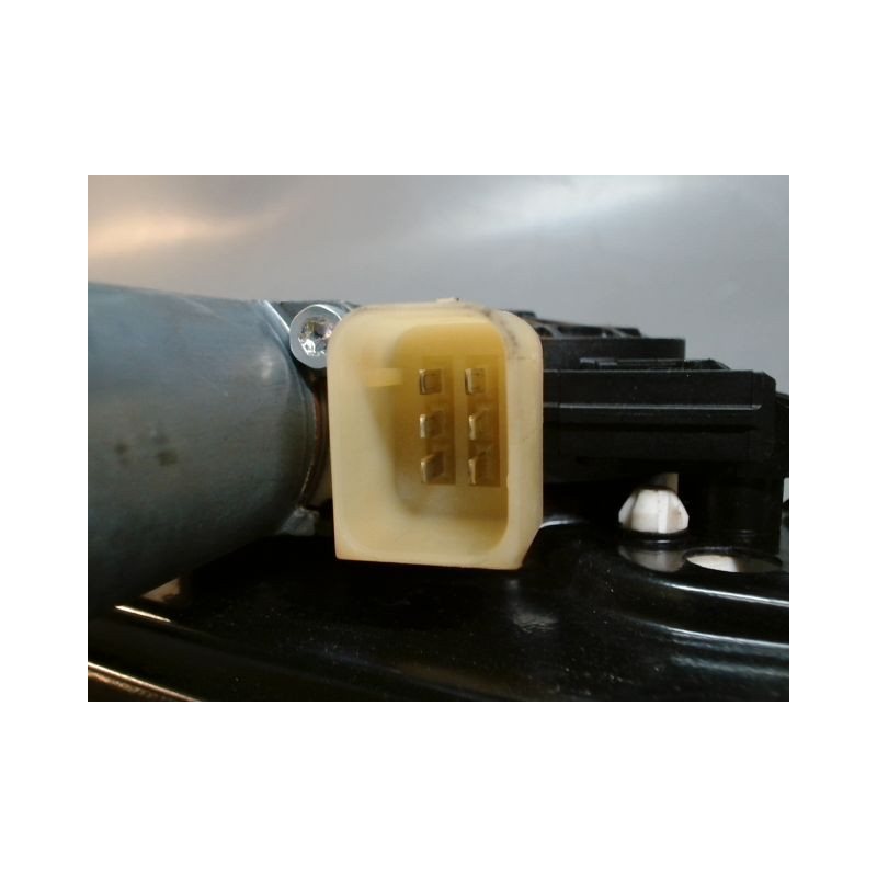 MECANISME+MOTEUR LEVE-GLACE ARRIERE GAUCHE MERCEDES CLASSE C 2004-