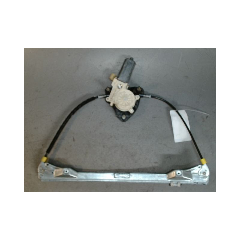 MECANISME+MOTEUR LEVE-GLACE AVANT DROIT RENAULT CLIO II CAMPUS 06-