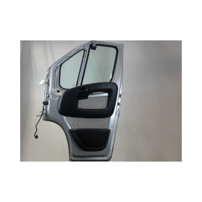 PORTE AVANT DROIT PEUGEOT BOXER