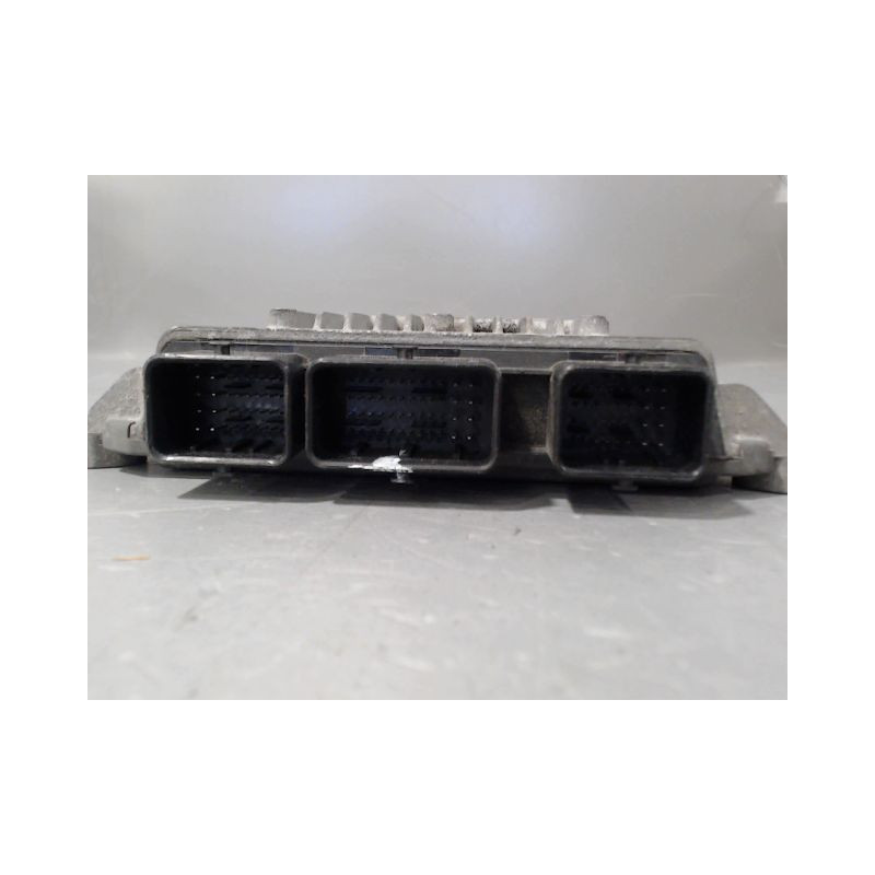 CALCULATEUR MOTEUR PEUGEOT 1007
