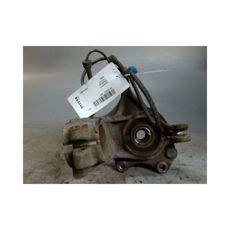 PIVOT AVANT DROIT PEUGEOT 208