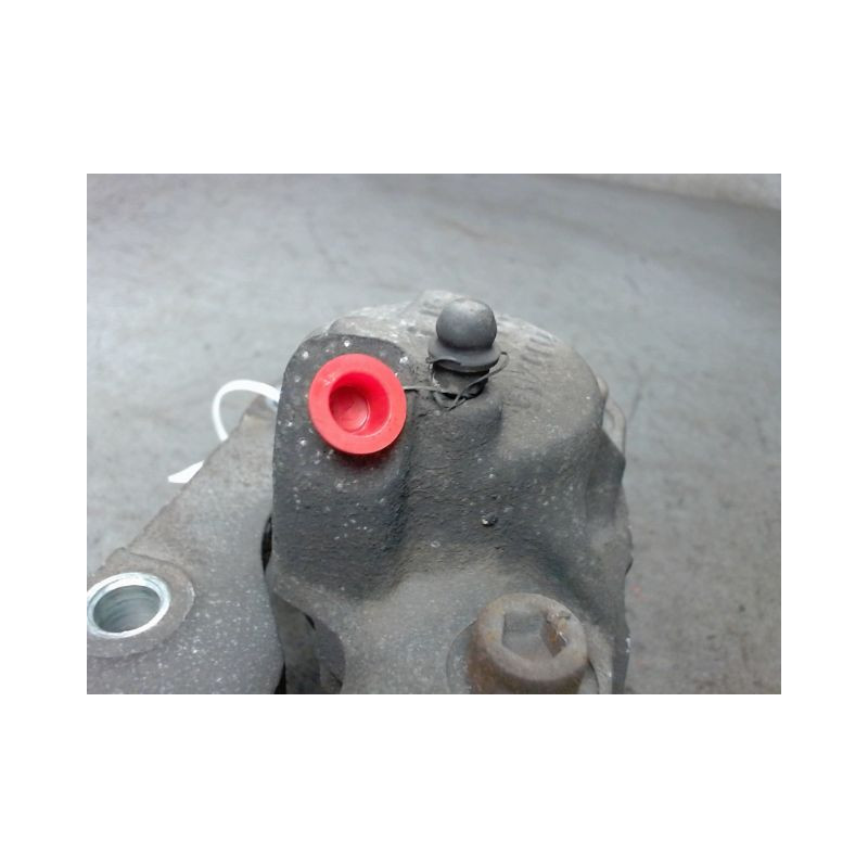 ETRIER DE FREIN AVANT DROIT RENAULT TWINGO 2 2007-
