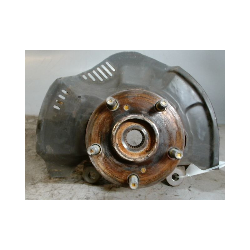 PIVOT AVANT DROIT TOYOTA AURIS