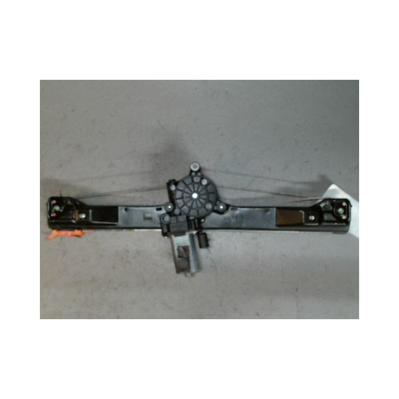MECANISME+MOTEUR LEVE-GLACE AVANT DROIT FIAT PUNTO