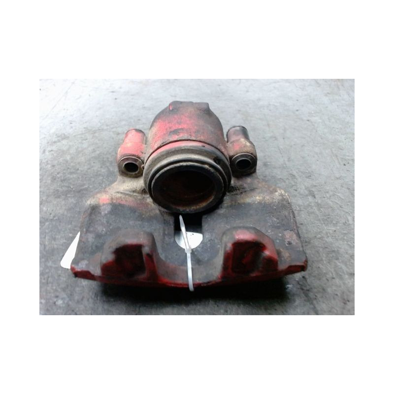 ETRIER DE FREIN AVANT GAUCHE AUDI A4 AVANT 04-08