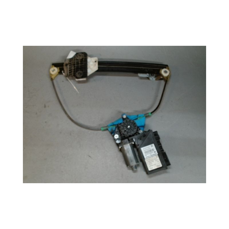 MECANISME+MOTEUR LEVE-GLACE ARRIERE GAUCHE AUDI A4 AVANT 04-08